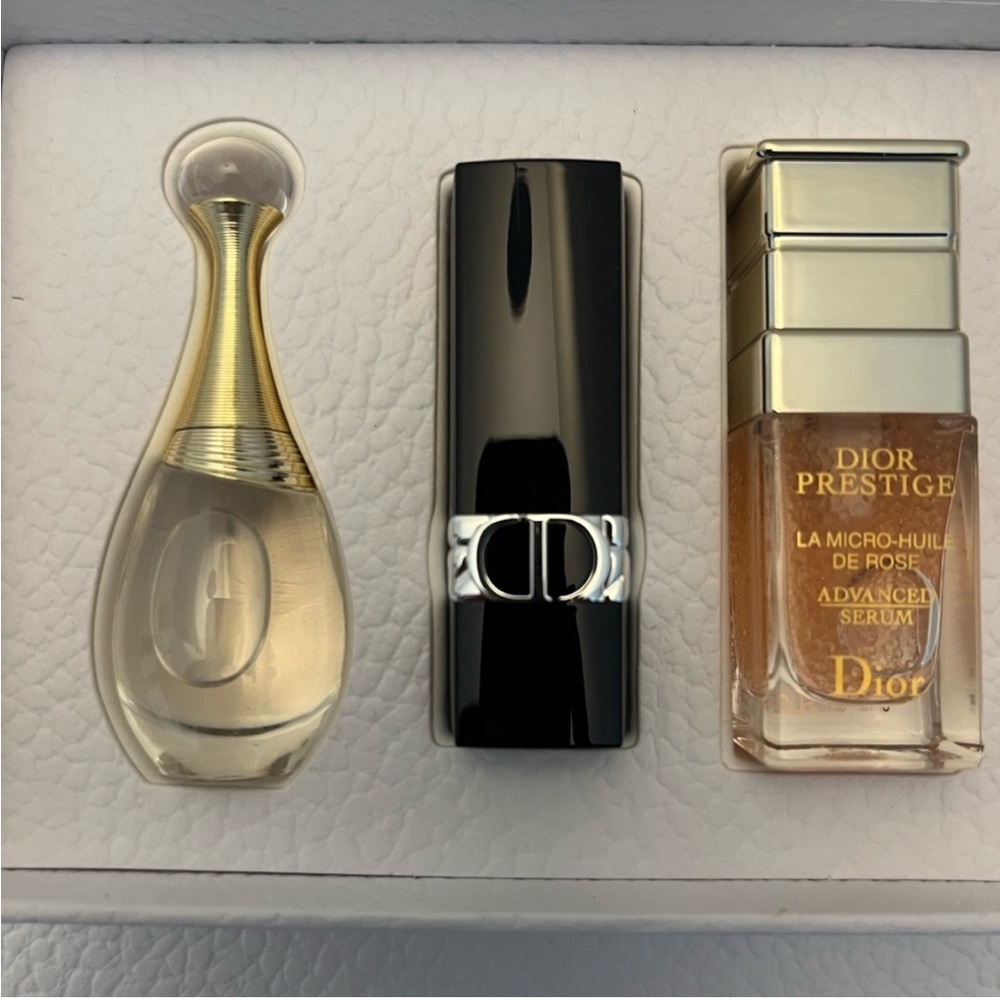 ❣️NWT Dior Mini V-DAY ❣️Gift Set- Holiday Prestige - Picture 9 of 9